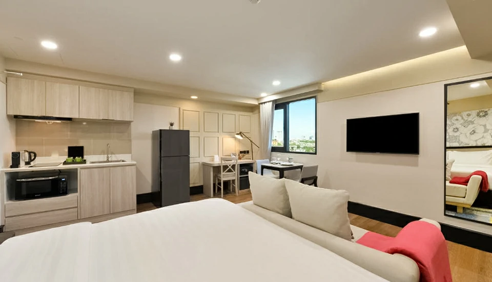 هتل آسترا ساتورن بانکوک